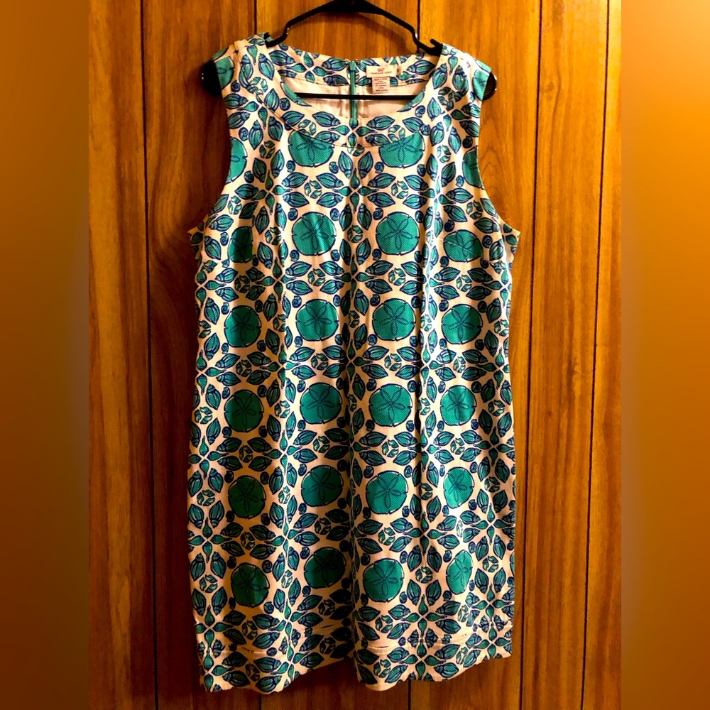 Vineyard vines dress